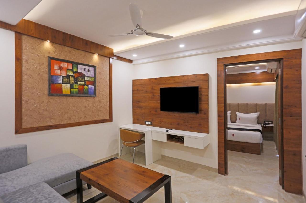 Hotel Deluxe Stay Inn - Near Delhi Airport New Delhi Eksteriør billede