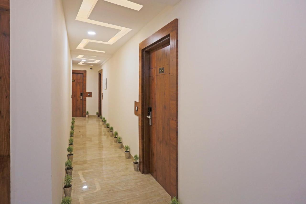 Hotel Deluxe Stay Inn - Near Delhi Airport New Delhi Eksteriør billede
