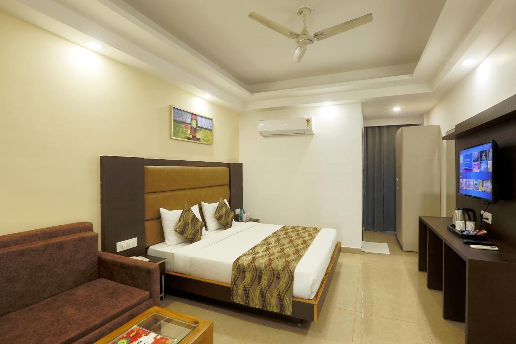 Hotel Deluxe Stay Inn - Near Delhi Airport New Delhi Eksteriør billede