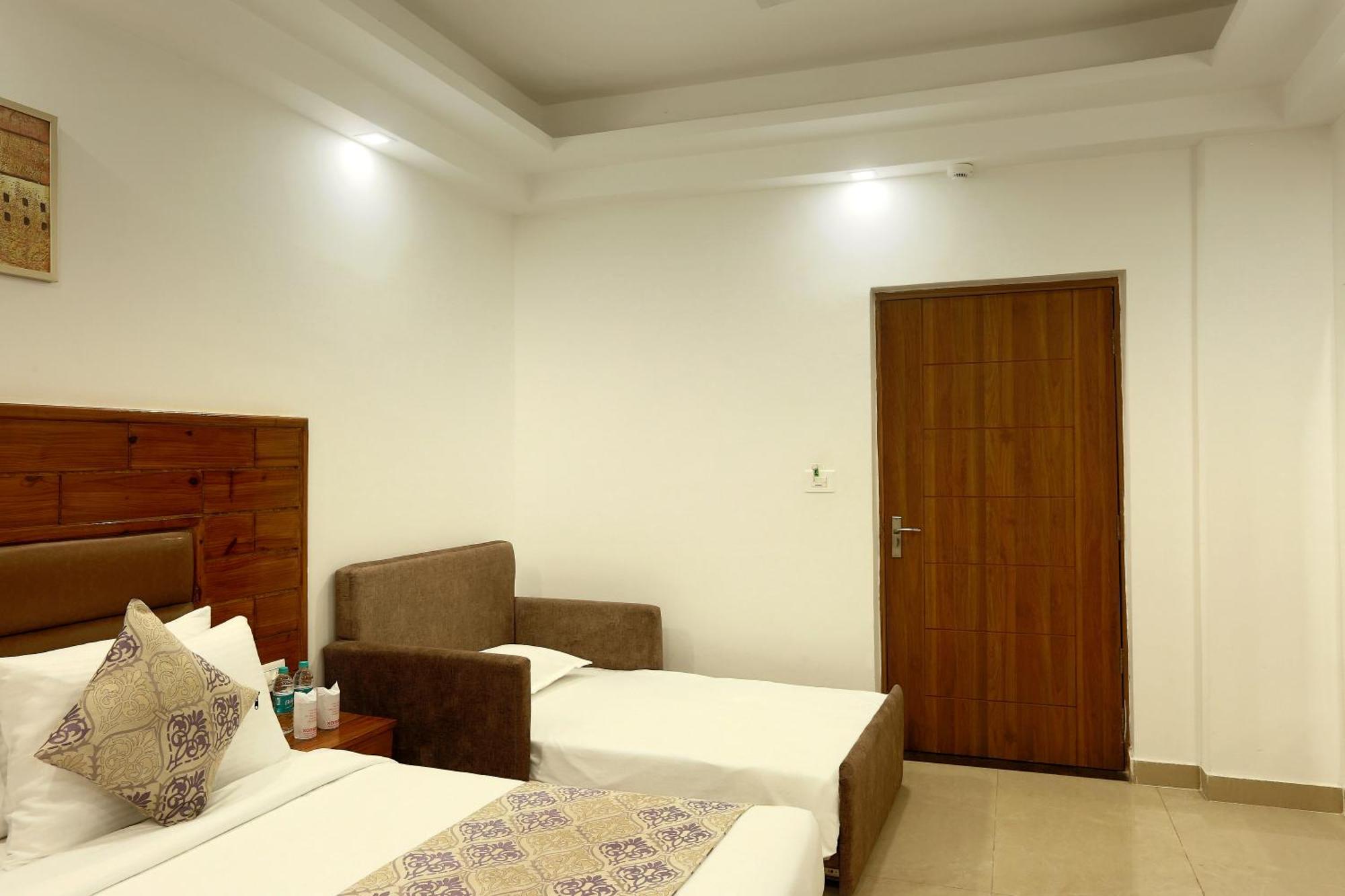 Hotel Deluxe Stay Inn - Near Delhi Airport New Delhi Eksteriør billede