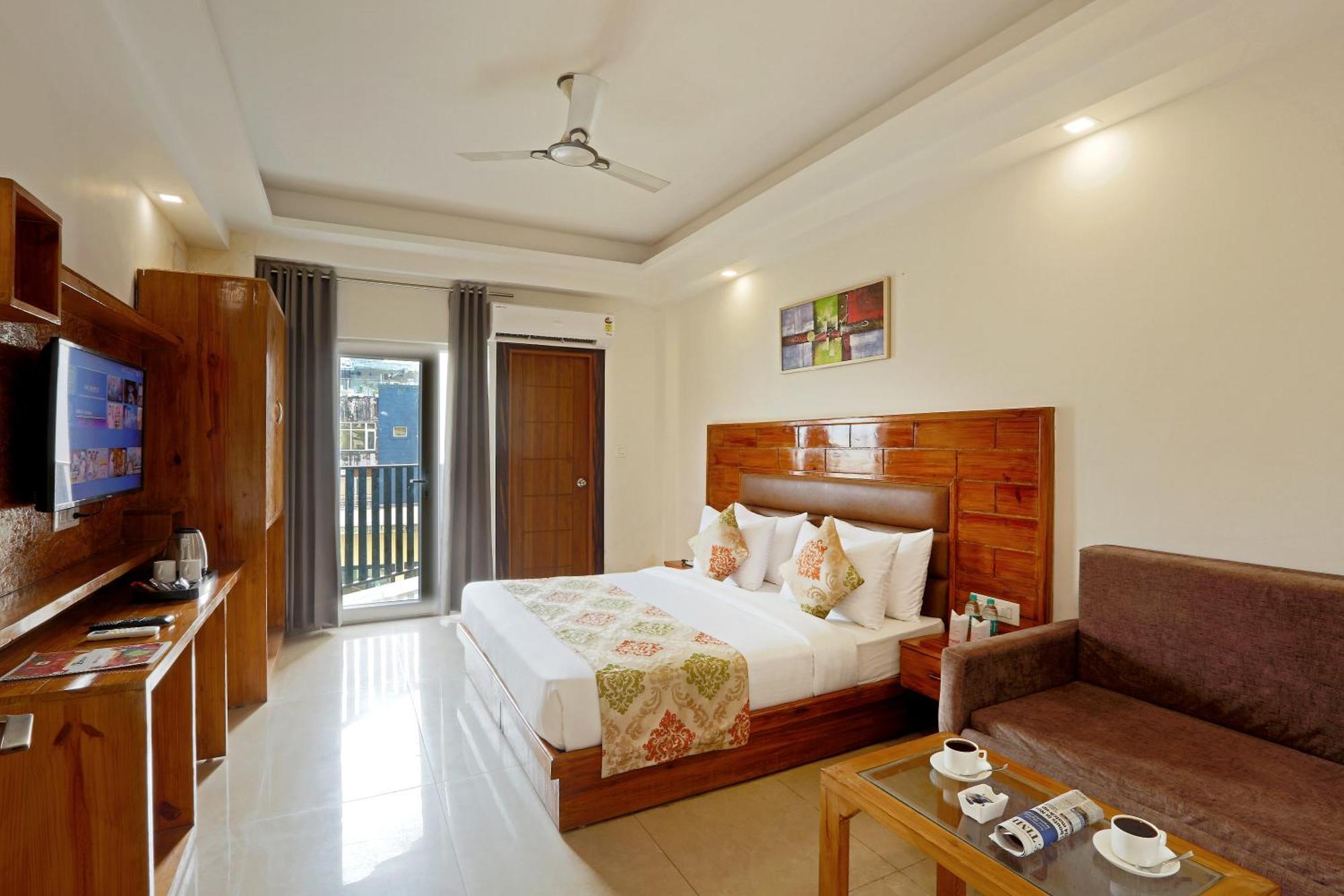 Hotel Deluxe Stay Inn - Near Delhi Airport New Delhi Eksteriør billede