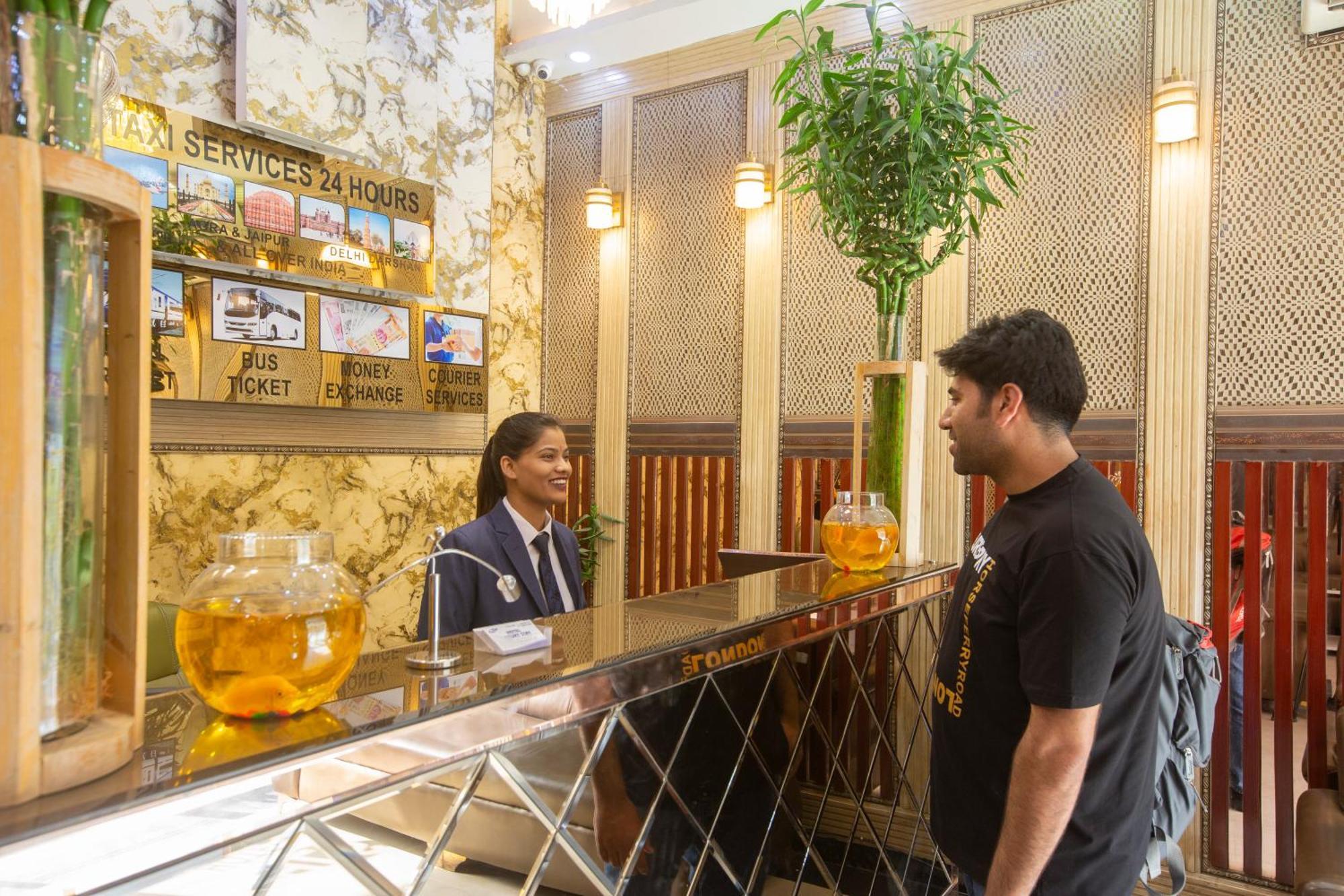 Hotel Deluxe Stay Inn - Near Delhi Airport New Delhi Eksteriør billede